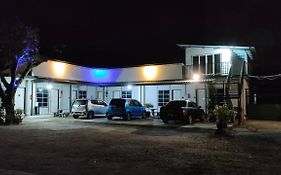 Aleesa Roomstay & Hotel